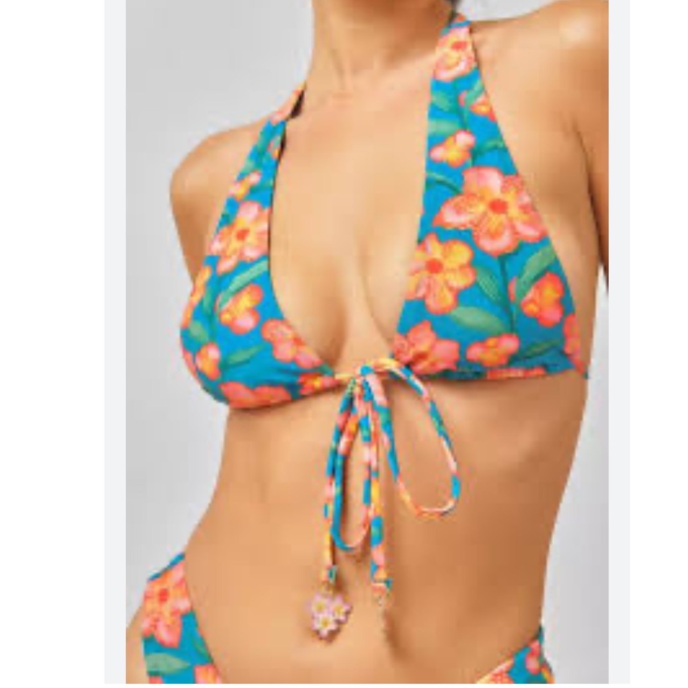 Blackbough Swim Billie Halterneck Bikini Top Hawaiian Sun Floral Blue XXL‎